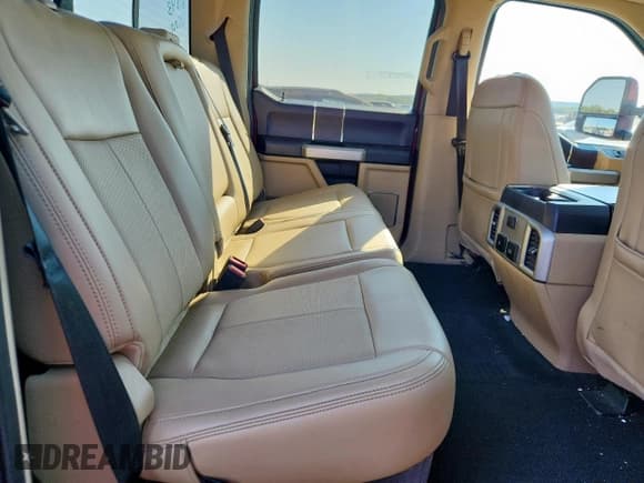 ✅ 2021 Ford F-250 XL • VIN: 1FT7W2BN2MED78234 • Lot: 84732075. Wystawiony na Copart z przebiegiem 46 074 mil. Bezpłatny archiwum sprzedaży aukcyjnych z USA i szczegółowy raport historii pojazdu na DreamBid. Zdjęcie 10.