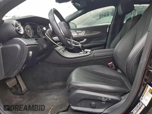 ✅ 2019 Mercedes-Benz CLS 450 • VIN: WDD2J5JB2KA027643 • Lot: 94194825. Wystawiony na Copart z przebiegiem Nie podano. Bezpłatny archiwum sprzedaży aukcyjnych z USA i szczegółowy raport historii pojazdu na DreamBid. Zdjęcie 7.