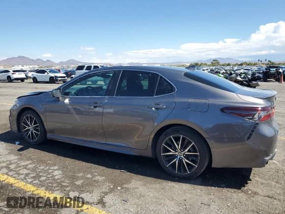 2022 Toyota Camry Hybrid SE z VIN 4T1G31AK9NU588178, wystawiony jako Copart lot #81689865 z przebiegiem 118 270 mil mil oraz Szkoda całkowita • Salvage title. Historia ofert i sprzedaży dostępna na DreamBid. Obrazek 2.