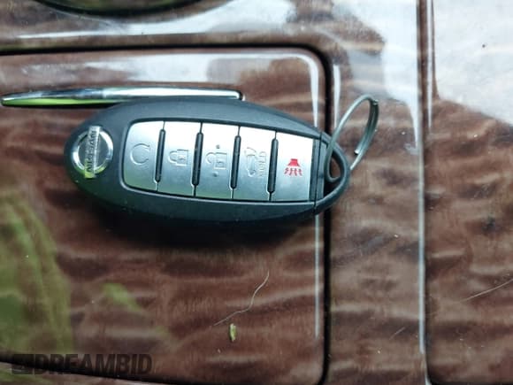 ✅ 2019 Nissan Armada SL • VIN: JN8AY2ND9K9087825 • Лот: 41528850. Опубликован ранее на IAAI с пробегом 161 204 миль. Бесплатный доступ к архиву аукционных продаж из США и подробный отчёт об истории автомобиля на DreamBid. Изображение 11.