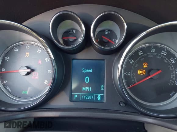 ✅ 2011 Buick Regal CXL RL2 • VIN: W04GP5EC8B1084179 • Lot: 43075907. Wystawiony na IAAI z przebiegiem 119 287 mil. Bezpłatny archiwum sprzedaży aukcyjnych z USA i szczegółowy raport historii pojazdu na DreamBid. Zdjęcie 7.