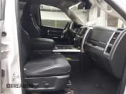 ✅ 2017 Ram 1500 Laramie • VIN: 1C6RR7NM9HS874615 • Lot: 42732356. Wystawiony na IAAI z przebiegiem 97 006 mil. Bezpłatny archiwum sprzedaży aukcyjnych z USA i szczegółowy raport historii pojazdu na DreamBid. Zdjęcie 5.