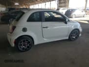✅ 2013 FIAT 500 Turbo Cattiva • VIN: 3C3CFFHH3DT573772 • Lot: 91402445. Wystawiony na Copart z przebiegiem 115 029 mil. Bezpłatny archiwum sprzedaży aukcyjnych z USA i szczegółowy raport historii pojazdu na DreamBid. Zdjęcie 3.