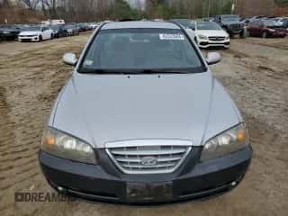 2006 Hyundai Elantra GLS z VIN KMHDN46D36U235719, wystawiony jako Copart lot #82533584 z przebiegiem 107 552 mil mil oraz Czysty tytuł • Clean title. Historia ofert i sprzedaży dostępna na DreamBid. Obrazek 5.