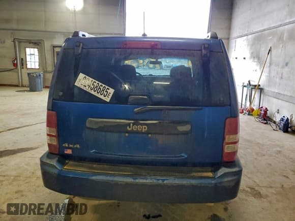 ✅ 2010 Jeep Liberty Sport • VIN: 1J4PN2GK6AW168611 • Lot: 92458685. Listed on Copart with 176,683 mi. Free auction sales archive from the USA and detailed vehicle history report at DreamBid. Image 6.