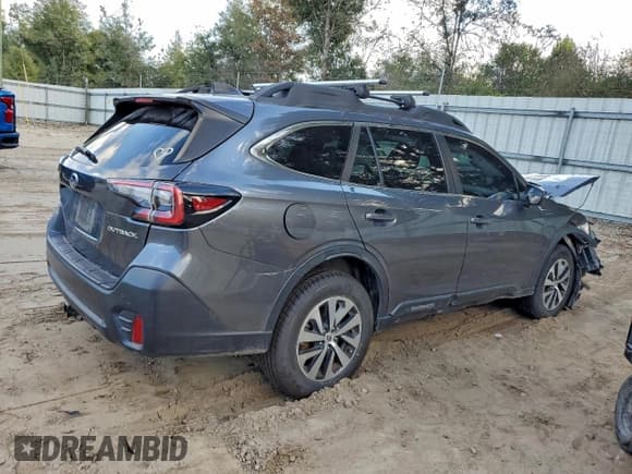 ✅ 2021 Subaru Outback Premium • VIN: 4S4BTACC7M3150568 • Lot: 93966405. Wystawiony na Copart z przebiegiem 138 424 mil. Bezpłatny archiwum sprzedaży aukcyjnych z USA i szczegółowy raport historii pojazdu na DreamBid. Zdjęcie 3.