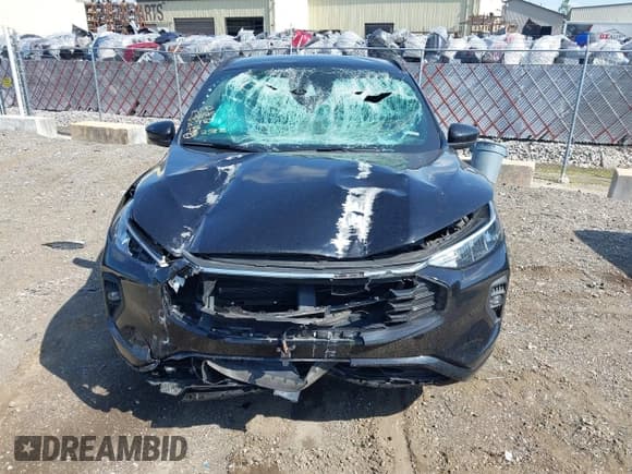 ✅ 2024 Ford Escape ST-Line Select • VIN: 1FMCU9NA6RUA08984 • Lot: 42469931. Wystawiony na IAAI z przebiegiem 12 267 mil. Bezpłatny archiwum sprzedaży aukcyjnych z USA i szczegółowy raport historii pojazdu na DreamBid. Zdjęcie 12.