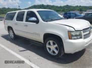✅ 2009 Chevrolet Suburban LTZ • VIN: 1GNFC36J79R292877 • Лот: 42577573. Опубликован ранее на IAAI с пробегом 209 101 миль. Бесплатный доступ к архиву аукционных продаж из США и подробный отчёт об истории автомобиля на DreamBid. Изображение 1.