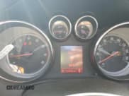 ✅ 2016 Buick Cascada Premium • VIN: W04WT3N52GG122345 • Lot: 84062985. Wystawiony na Copart z przebiegiem 103 646 mil. Bezpłatny archiwum sprzedaży aukcyjnych z USA i szczegółowy raport historii pojazdu na DreamBid. Zdjęcie 9.