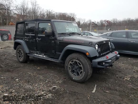 ✅ 2017 Jeep Wrangler Unlimited Rubicon Recon • VIN: 1C4BJWFG0HL504880 • Lot: 93318485. Wystawiony na Copart z przebiegiem 76 704 mil. Bezpłatny archiwum sprzedaży aukcyjnych z USA i szczegółowy raport historii pojazdu na DreamBid. Zdjęcie 4.