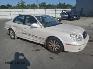 ✅ 2002 Hyundai Sonata GLS • VIN: KMHWF35H02A507630 • Lot: 59651905. Wystawiony na Copart z przebiegiem 211 924 mil. Bezpłatny archiwum sprzedaży aukcyjnych z USA i szczegółowy raport historii pojazdu na DreamBid. Zdjęcie 4.