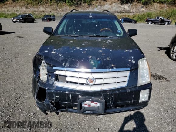 ✅ 2008 Cadillac SRX AWD • VIN: 1GYEE437080142958 • Lot: 71080485. Wystawiony na Copart z przebiegiem 185 346 mil. Bezpłatny archiwum sprzedaży aukcyjnych z USA i szczegółowy raport historii pojazdu na DreamBid. Zdjęcie 5.