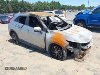 ✅ 2020 Mitsubishi Eclipse Cross ES • VIN: JA4AT3AA1LZ012933 • Лот: 42387823. Опубликован ранее на IAAI с пробегом Не указан. Бесплатный доступ к архиву аукционных продаж из США и подробный отчёт об истории автомобиля на DreamBid. Изображение 1.