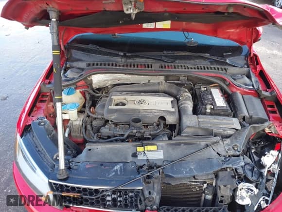 ✅ 2012 Volkswagen Jetta PZEV • VIN: 3VW4A7AJ9CM048075 • Lot: 43511365. Wystawiony na IAAI z przebiegiem 180 008 mil. Bezpłatny archiwum sprzedaży aukcyjnych z USA i szczegółowy raport historii pojazdu na DreamBid. Zdjęcie 10.