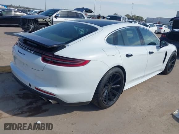 ✅ 2018 Porsche Panamera 4S • VIN: WP0AB2A78JL134681 • Lot: 41771249. Wystawiony na IAAI z przebiegiem 42 193 mil. Bezpłatny archiwum sprzedaży aukcyjnych z USA i szczegółowy raport historii pojazdu na DreamBid. Zdjęcie 4.