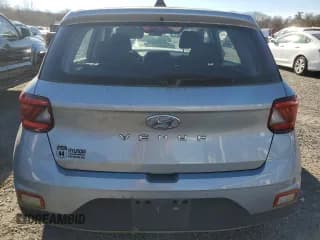 ✅ 2021 Hyundai Venue SE • VIN: KMHRB8A35MU090720 • Lot: 82970474. Listed on Copart with 45,758 mi. Free auction sales archive from the USA and detailed vehicle history report at DreamBid. Image 6.