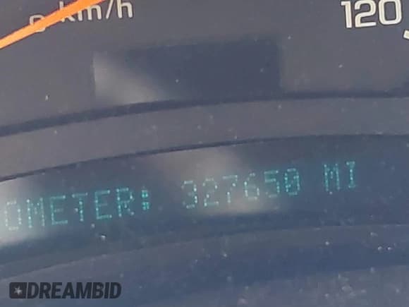 ✅ 2004 Chevrolet Silverado 2500HD LS • VIN: 1GCHC23284F256117 • Lot: 43453043. Wystawiony na IAAI z przebiegiem 327 650 mil. Bezpłatny archiwum sprzedaży aukcyjnych z USA i szczegółowy raport historii pojazdu na DreamBid. Zdjęcie 16.