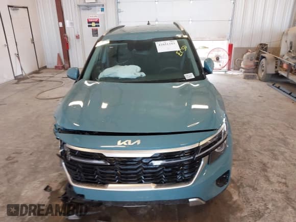 ✅ 2025 Kia Seltos EX • VIN: KNDER2AA9S7781643 • Lot: 42851103. Listed on IAAI with 23 mi. Free auction sales archive from the USA and detailed vehicle history report at DreamBid. Image 12.