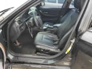 ✅ 2013 BMW 3 Series 335i • VIN: WBA3A9G5XDNP36904 • Lot: 50562595. Wystawiony na Copart z przebiegiem 110 302 mil. Bezpłatny archiwum sprzedaży aukcyjnych z USA i szczegółowy raport historii pojazdu na DreamBid. Zdjęcie 7.