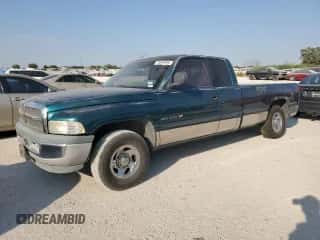 1998 Dodge 1500 z VIN 3B7HC13Z6WG204770, wystawiony jako Copart lot #75545454 z przebiegiem 138 124 mil mil oraz Szkoda całkowita • Salvage title. Historia ofert i sprzedaży dostępna na DreamBid. Obrazek 1.
