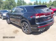 ✅ 2024 Volkswagen Atlas SEL Premium R-Line • VIN: 1V2FE2CA4RC229125 • Lot: 43108926. Wystawiony na IAAI z przebiegiem 23 620 mil. Bezpłatny archiwum sprzedaży aukcyjnych z USA i szczegółowy raport historii pojazdu na DreamBid. Zdjęcie 3.