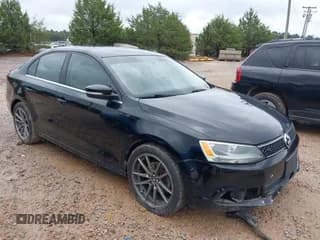 ✅ 2013 Volkswagen Jetta SE • VIN: 3VWDP7AJ5DM319245 • Lot: 42957674. Wystawiony na IAAI z przebiegiem 111 166 mil. Bezpłatny archiwum sprzedaży aukcyjnych z USA i szczegółowy raport historii pojazdu na DreamBid. Zdjęcie 1.