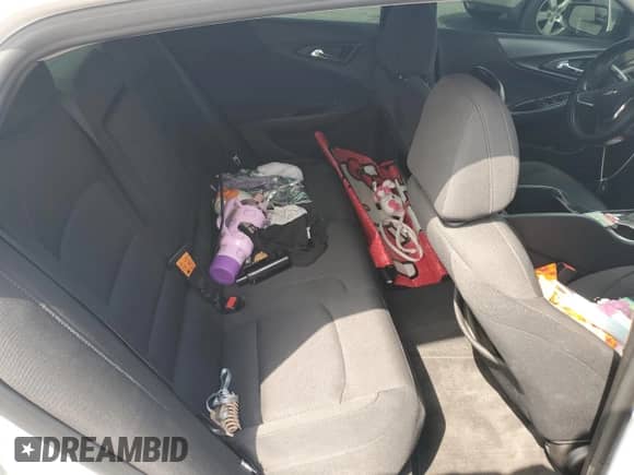 2018 Chevrolet Malibu LS с VIN 1G1ZB5ST6JF174992, выставлен на аукционе Copart как лот 82170315 с пробегом 105 811 миль миль и Списание • Salvage title. История ставок и продаж доступна на DreamBid. Изображение 10.