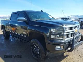 ✅ 2015 Chevrolet Silverado 1500 High Country • VIN: 3GCUKTEJ6FG272653 • Лот: 41820225. Опубликован ранее на IAAI с пробегом 130 953 миль. Бесплатный доступ к архиву аукционных продаж из США и подробный отчёт об истории автомобиля на DreamBid. Изображение 1.