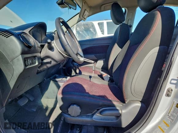 ✅ 2022 Mitsubishi Mirage ES • VIN: ML32FUFJ3NHF03423 • Лот: 96536565. Опубликован ранее на Copart с пробегом 117 617 миль. Бесплатный доступ к архиву аукционных продаж из США и подробный отчёт об истории автомобиля на DreamBid. Изображение 7.