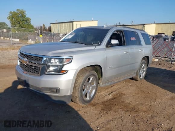 ✅ 2016 Chevrolet Tahoe LT • VIN: 1GNSCBKC4GR468815 • Lot: 43223810. Listed on IAAI with 136,753 mi. Free auction sales archive from the USA and detailed vehicle history report at DreamBid. Image 17.