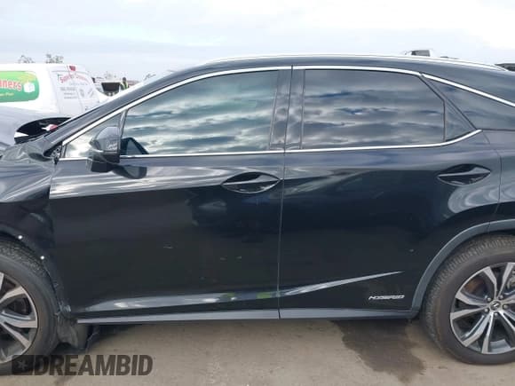 ✅ 2022 Lexus RX 450h • VIN: 2T2HGMDA0NC088761 • Lot: 43259127. Wystawiony na IAAI z przebiegiem 50 884 mil. Bezpłatny archiwum sprzedaży aukcyjnych z USA i szczegółowy raport historii pojazdu na DreamBid. Zdjęcie 15.