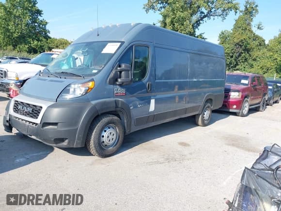 ✅ 2020 Ram ProMaster Cargo • VIN: 3C6URVJG8LE117330 • Lot: 43180090. Wystawiony na IAAI z przebiegiem 110 119 mil. Bezpłatny archiwum sprzedaży aukcyjnych z USA i szczegółowy raport historii pojazdu na DreamBid. Zdjęcie 2.