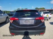 ✅ 2017 Honda HR-V EX-L • VIN: 3CZRU5H79HM724959 • Lot: 42968043. Wystawiony na IAAI z przebiegiem 62 345 mil. Bezpłatny archiwum sprzedaży aukcyjnych z USA i szczegółowy raport historii pojazdu na DreamBid. Zdjęcie 17.