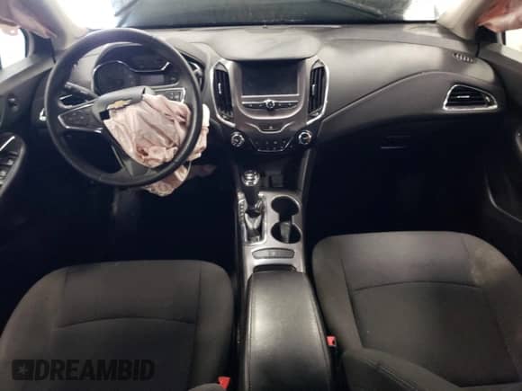 2018 Chevrolet Cruze LT с VIN 1G1BE5SM0J7153289, выставлен на аукционе Copart как лот 61331505 с пробегом 87 626 миль миль и Чистый • Clean title. История ставок и продаж доступна на DreamBid. Изображение 8.