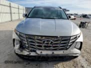 ✅ 2024 Hyundai Tucson Limited • VIN: 5NMJE3DE3RH358140 • Lot: 77033954. Wystawiony na Copart z przebiegiem 11 696 mil. Bezpłatny archiwum sprzedaży aukcyjnych z USA i szczegółowy raport historii pojazdu na DreamBid. Zdjęcie 5.