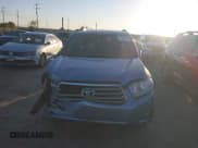 ✅ 2010 Toyota Highlander Limited • VIN: 5TDYK3EHXAS017769 • Lot: 43690947. Listed on IAAI with 155,694 mi. Free auction sales archive from the USA and detailed vehicle history report at DreamBid. Image 13.