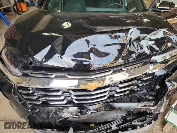 ✅ 2025 Chevrolet Equinox FWD LT • VIN: 3GNAXHEG4SL212935 • Lot: 89504785. Listed on Copart with 15,706 mi. Free auction sales archive from the USA and detailed vehicle history report at DreamBid. Image 12.