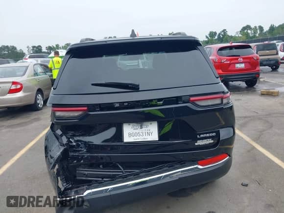 2025 Jeep Grand Cherokee Altitude X with VIN 1C4RJGAG6SC266049, listed as a IAAI auction lot 42430965 with 2,197 mi miles and . Bid and sale history available at DreamBid. Image 17.