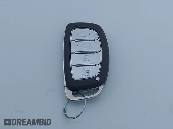 ✅ 2020 Hyundai Ioniq Limited • VIN: KMHC05LC5LU240296 • Lot: 41828416. Wystawiony na IAAI z przebiegiem 71 276 mil. Bezpłatny archiwum sprzedaży aukcyjnych z USA i szczegółowy raport historii pojazdu na DreamBid. Zdjęcie 11.