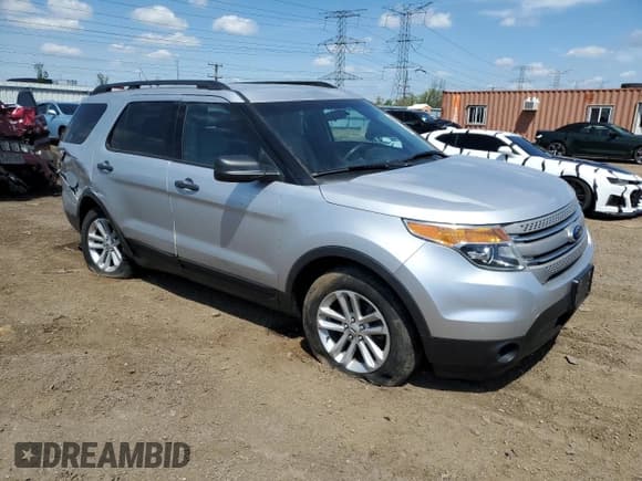 ✅ 2015 Ford Explorer • VIN: 1FM5K8B8XFGA68951 • Lot: 55873585. Wystawiony na Copart z przebiegiem 117 892 mil. Bezpłatny archiwum sprzedaży aukcyjnych z USA i szczegółowy raport historii pojazdu na DreamBid. Zdjęcie 4.