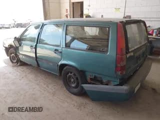 ✅ 1995 Volvo 850 • VIN: YV1LW5510S2136981 • Лот: 42735214. Опубликован ранее на IAAI с пробегом 311 593 миль. Бесплатный доступ к архиву аукционных продаж из США и подробный отчёт об истории автомобиля на DreamBid. Изображение 3.