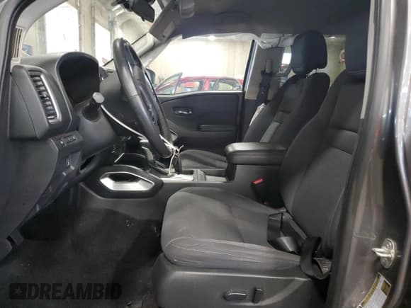 ✅ 2024 Nissan Frontier SV • VIN: 1N6ED1EK2RN602048 • Lot: 86291575. Wystawiony na Copart z przebiegiem 27 235 mil. Bezpłatny archiwum sprzedaży aukcyjnych z USA i szczegółowy raport historii pojazdu na DreamBid. Zdjęcie 7.