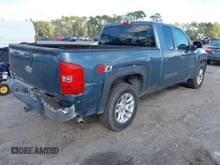 ✅ 2009 Chevrolet Silverado 1500 LT • VIN: 2GCEK290191118641 • Lot: 43482614. Wystawiony na IAAI z przebiegiem 189 602 mil. Bezpłatny archiwum sprzedaży aukcyjnych z USA i szczegółowy raport historii pojazdu na DreamBid. Zdjęcie 4.