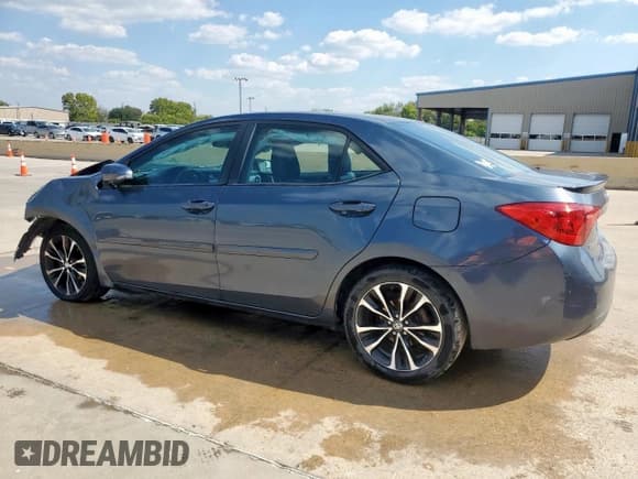 ✅ 2018 Toyota Corolla SE • VIN: 2T1BURHE0JC039826 • Lot: 84438485. Listed on Copart with 165,528 mi. Free auction sales archive from the USA and detailed vehicle history report at DreamBid. Image 2.