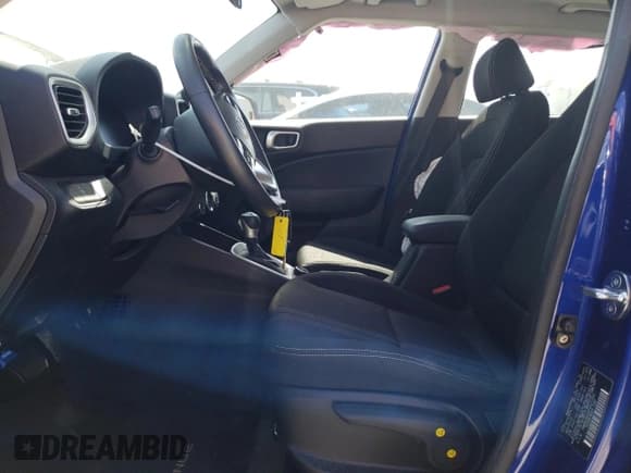 ✅ 2023 Hyundai Venue SEL • VIN: KMHRC8A30PU221599 • Lot: 55040855. Listed on Copart with 10,753 mi. Free auction sales archive from the USA and detailed vehicle history report at DreamBid. Image 7.