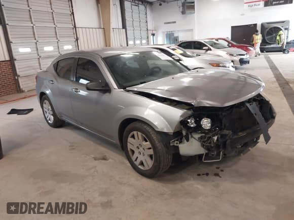 ✅ 2013 Dodge Avenger SE • VIN: 1C3CDZAB8DN676148 • Лот: 41508462. Опубликован ранее на IAAI с пробегом 180 062 миль. Бесплатный доступ к архиву аукционных продаж из США и подробный отчёт об истории автомобиля на DreamBid. Изображение 1.