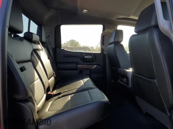 ✅ 2021 Chevrolet Silverado 1500 LT Trail Boss • VIN: 3GCPYFED1MG330124 • Lot: 75093244. Wystawiony na Copart z przebiegiem 48 254 mil. Bezpłatny archiwum sprzedaży aukcyjnych z USA i szczegółowy raport historii pojazdu na DreamBid. Zdjęcie 10.