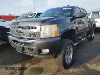 ✅ 2010 Chevrolet Silverado 1500 LT • VIN: 3GCRKSE38AG172452 • Lot: 61601844. Listed on Copart with 151,811 mi. Free auction sales archive from the USA and detailed vehicle history report at DreamBid. Image 1.