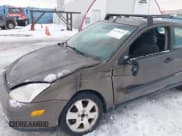 ✅ 2000 Ford Focus ZX3 • VIN: 3FAFP3137YR246156 • Lot: 41330476. Wystawiony na IAAI z przebiegiem 209 212 mil. Bezpłatny archiwum sprzedaży aukcyjnych z USA i szczegółowy raport historii pojazdu na DreamBid. Zdjęcie 6.