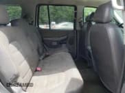 ✅ 2005 Ford Explorer XLS • VIN: 1FMZU62K55UB30767 • Lot: 60655445. Listed on Copart with 287,145 mi. Free auction sales archive from the USA and detailed vehicle history report at DreamBid. Image 11.